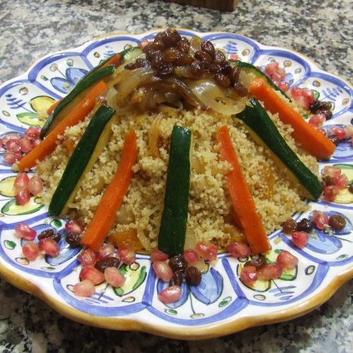 Cous cous vegano con cebolla caramelizada - Vidactual