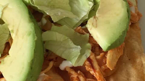 Tostadas de tinga de pollo - Vidactual